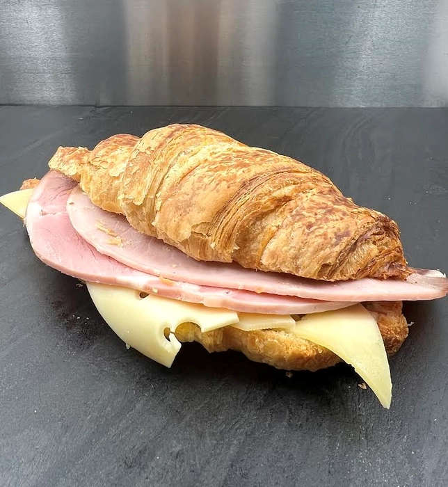 Cheese & ham croissant